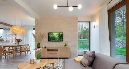 Comfortable holiday villa, sauna, jacuzzi