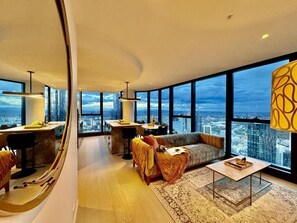 Basic Studio, City View | Interior - Sky High 3 Beds Apartment (Melbourne)