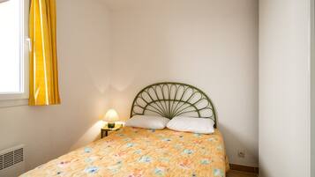 House | 1 bedroom, bed sheets