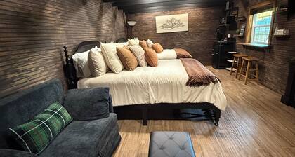 Small private cabin sleeps 5 perfect for families and solo travelers.