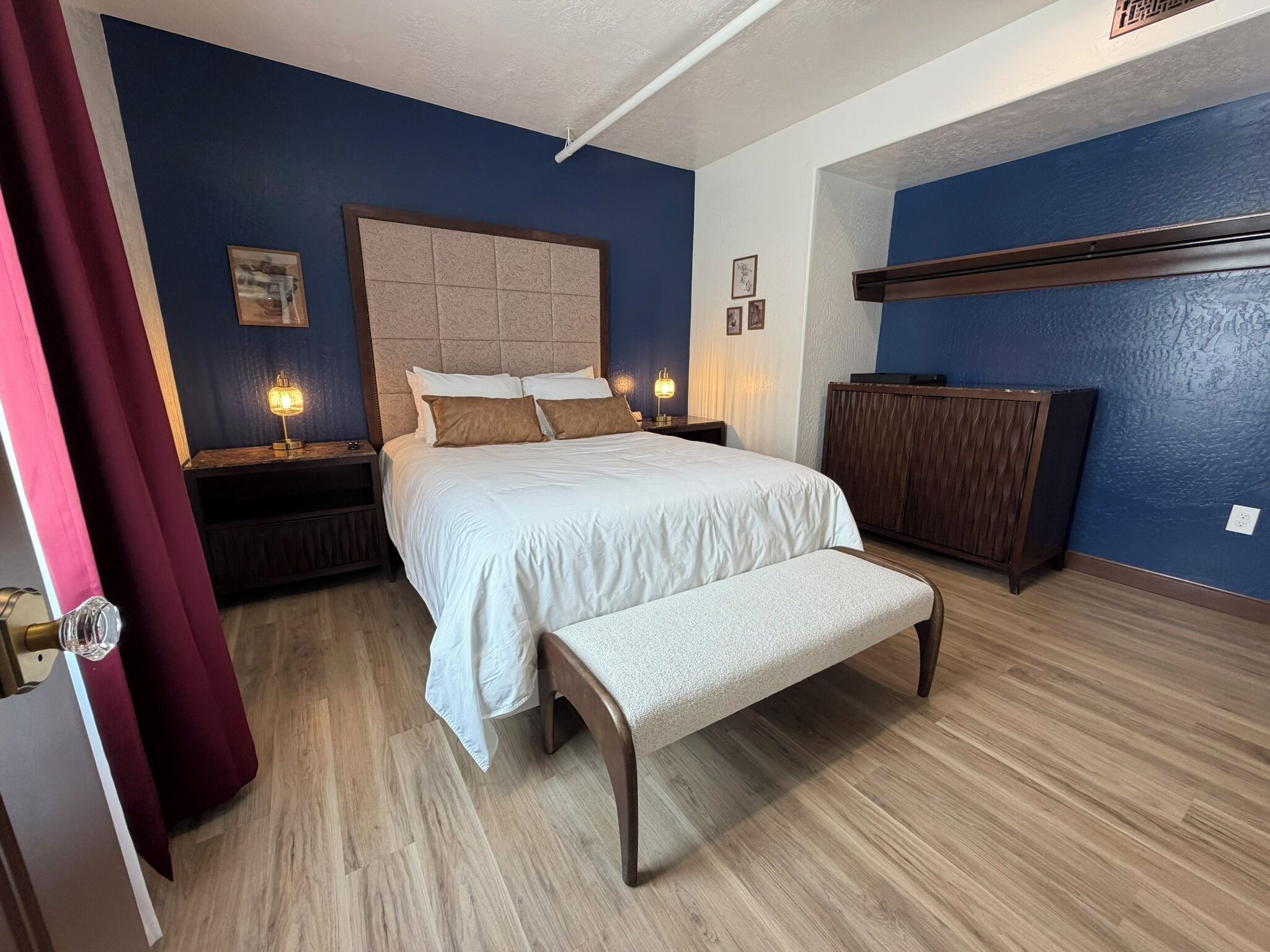Signature Single Room