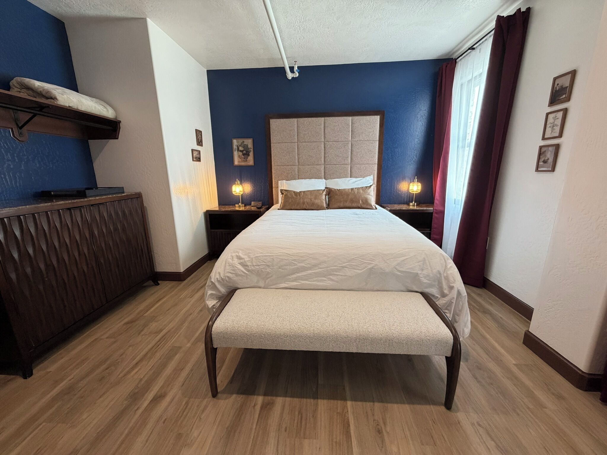 Premier Single Room