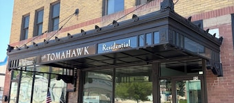 The Historic Tomahawk