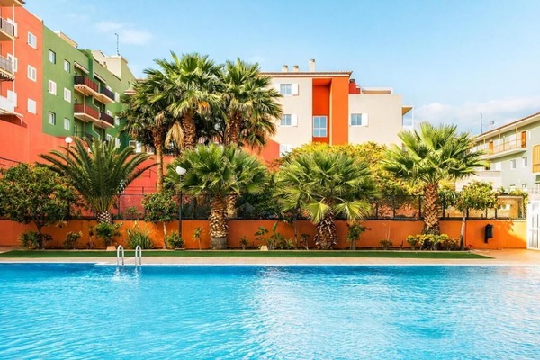 Deluxe Apartment | Pool