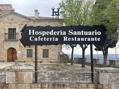 HOSPEDIUM GL PARADOR VIRGEN DE LA CABEZA