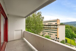 Apartment, 1 Bedroom, Balcony | Balcony - Perfect for Relaxation and Exploring the Beautiful Nature of Bærum! (Bærum)