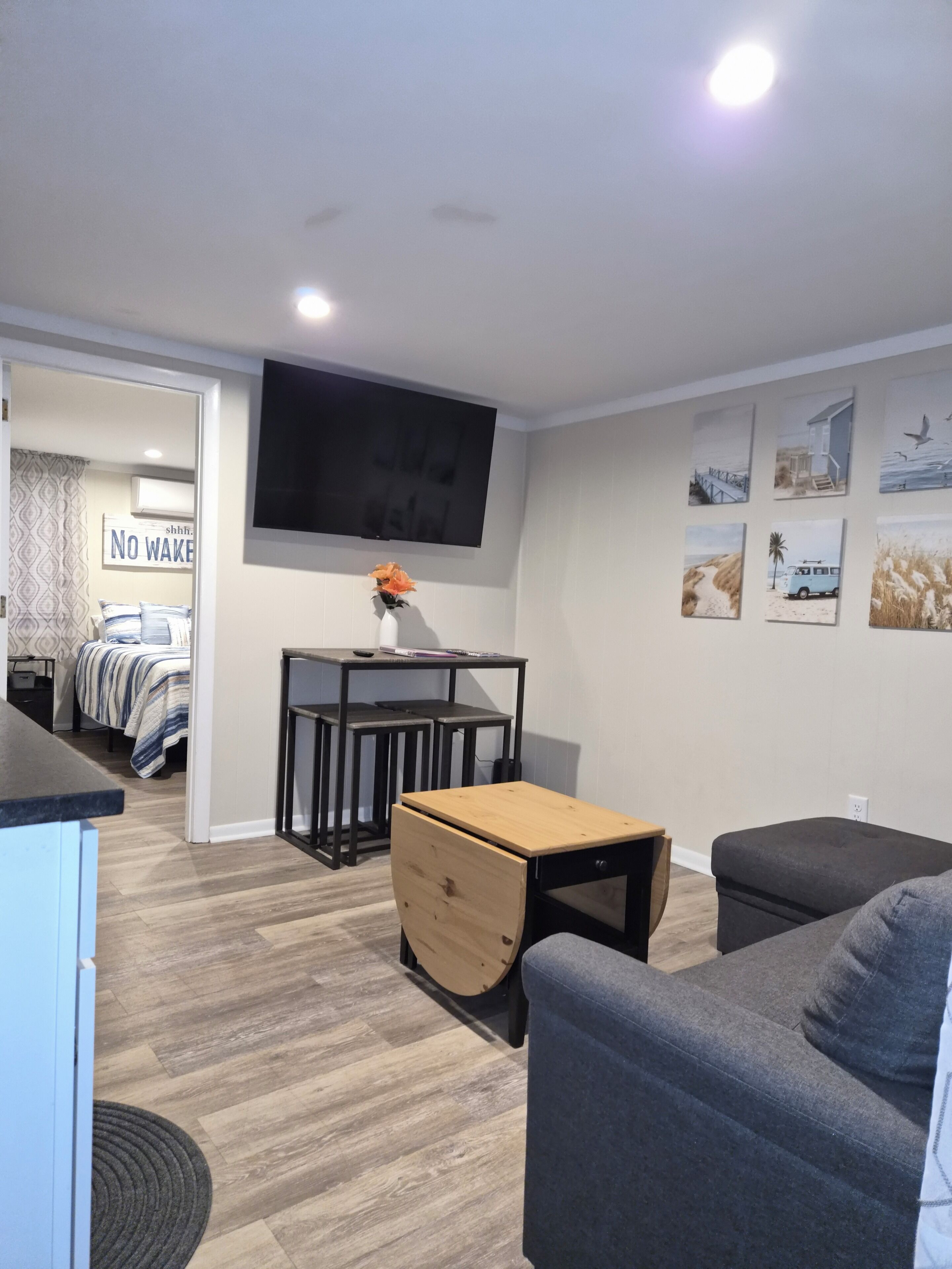1 bedroom, WiFi, bed sheets