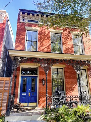 Exterior - Deco Designed Historic Home - Heart of Richmond (Richmond)