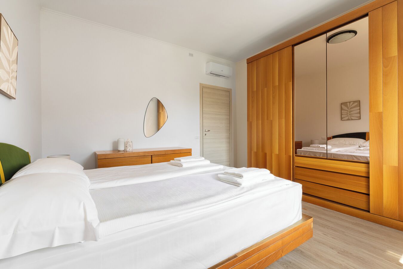 Appartamento, 2 camere da letto, balcone | Ferro/asse da stiro, Wi-Fi gratuito