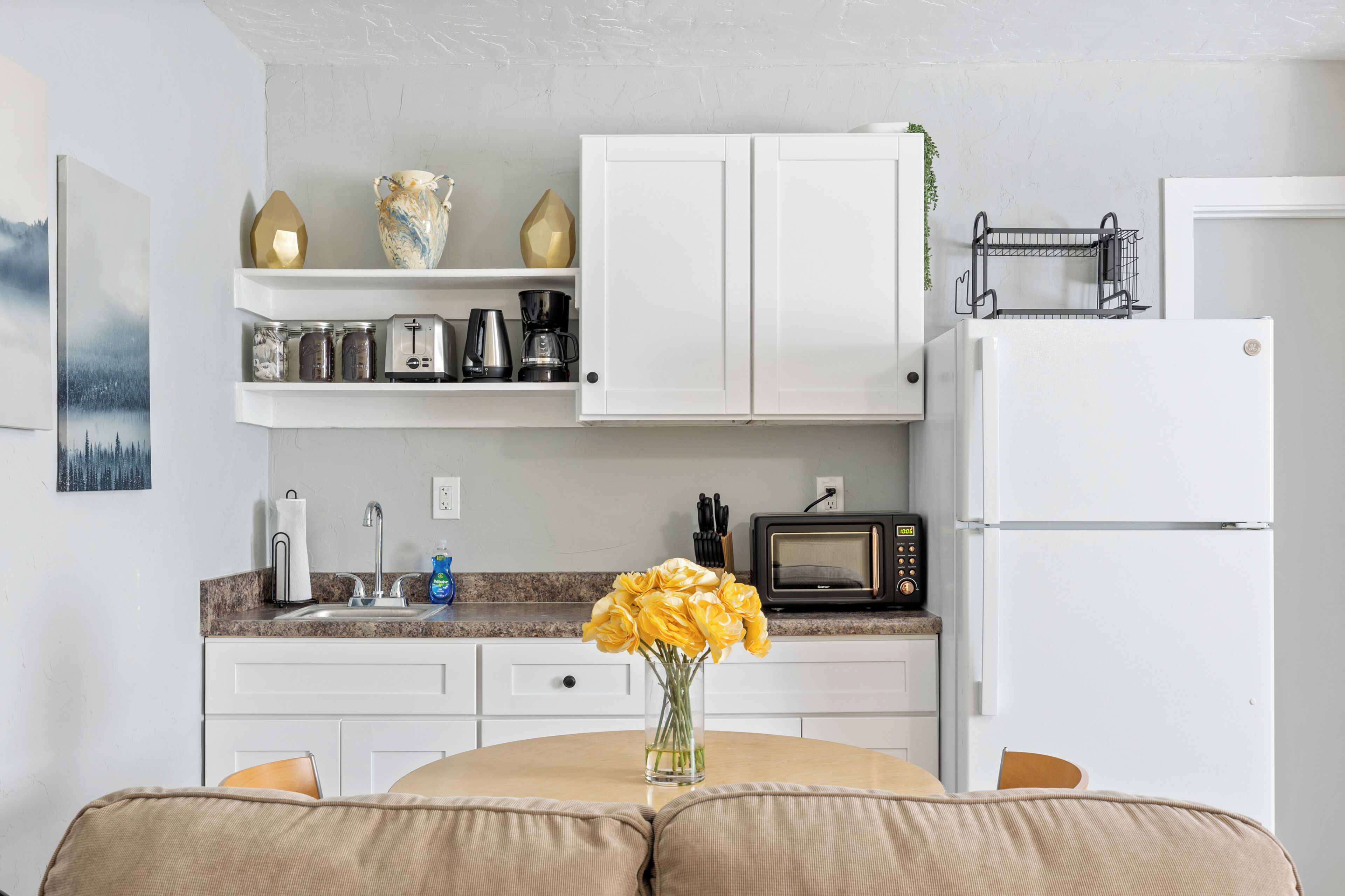 Fridge, microwave, coffee/tea maker, electric kettle