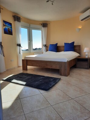 3 Schlafzimmer, Bügeleisen/Bügelbrett, WLAN, Bettwäsche