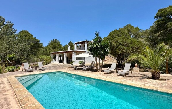 Pool - Villa 'Saljub De Can Sergent' with Mountain View, Wi-Fi and Air Conditioning (Cala Vedella)