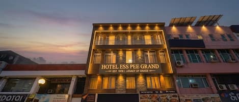 Deluxe Room | Exterior
