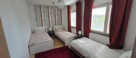 1 bedroom, iron/ironing board, WiFi, bed sheets