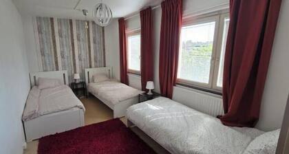 Cozy apartment 15 minutes from Volvo Cars