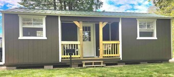 The Turtle/Mikinak Cabin, located within 35-40 minutes from Pictured Rocks