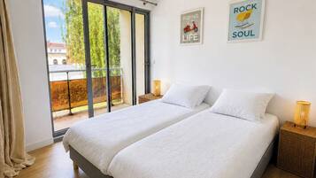 1 bedroom, WiFi, bed sheets