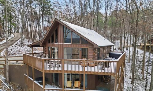 Pigeon Forge 316 - Two Bedroom Villa, Sleeps 8
