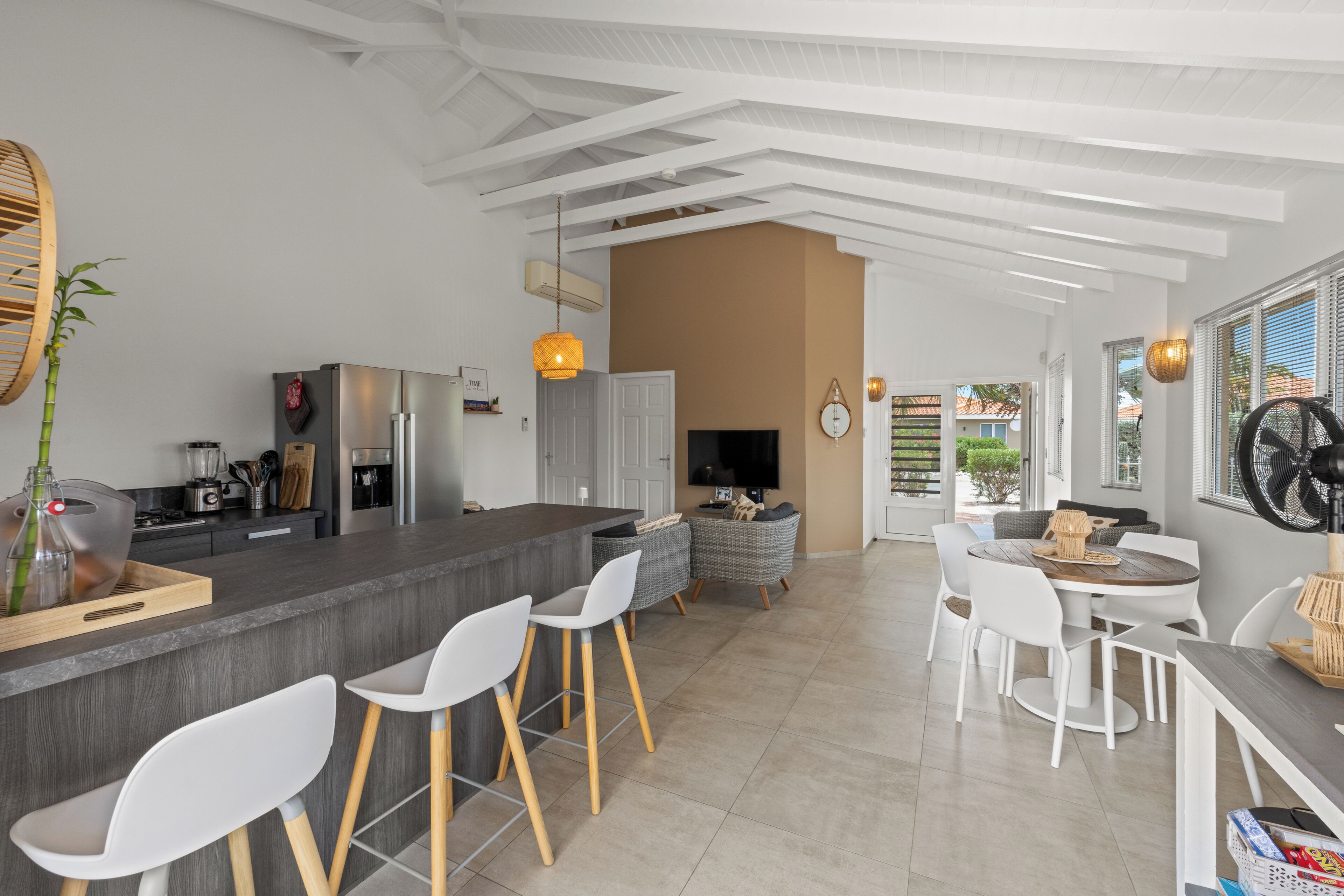 Familie villa, 3 slaapkamers, privézwembad | Dineren