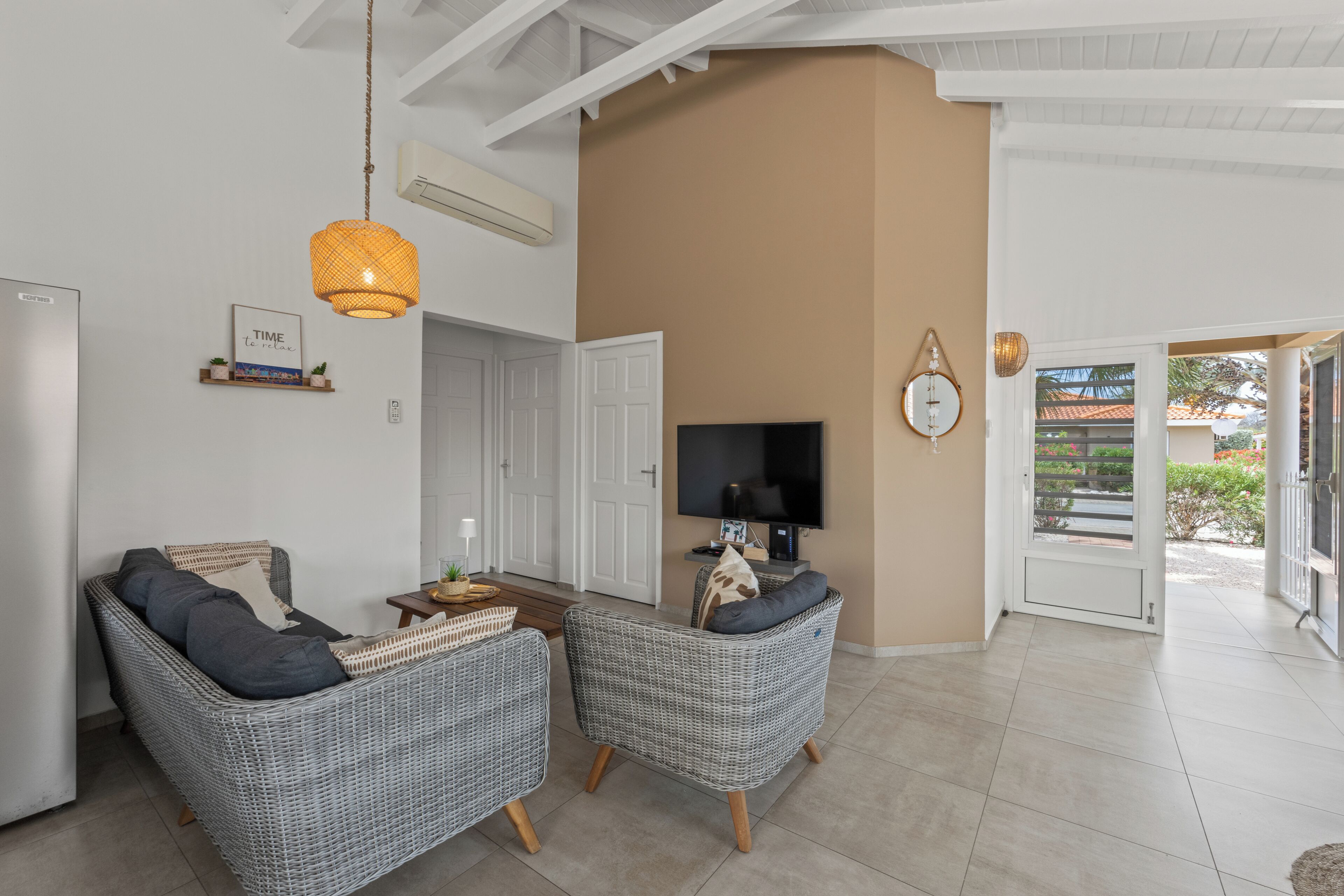 Family Villa, 3 Bedrooms, Private Pool | Living area