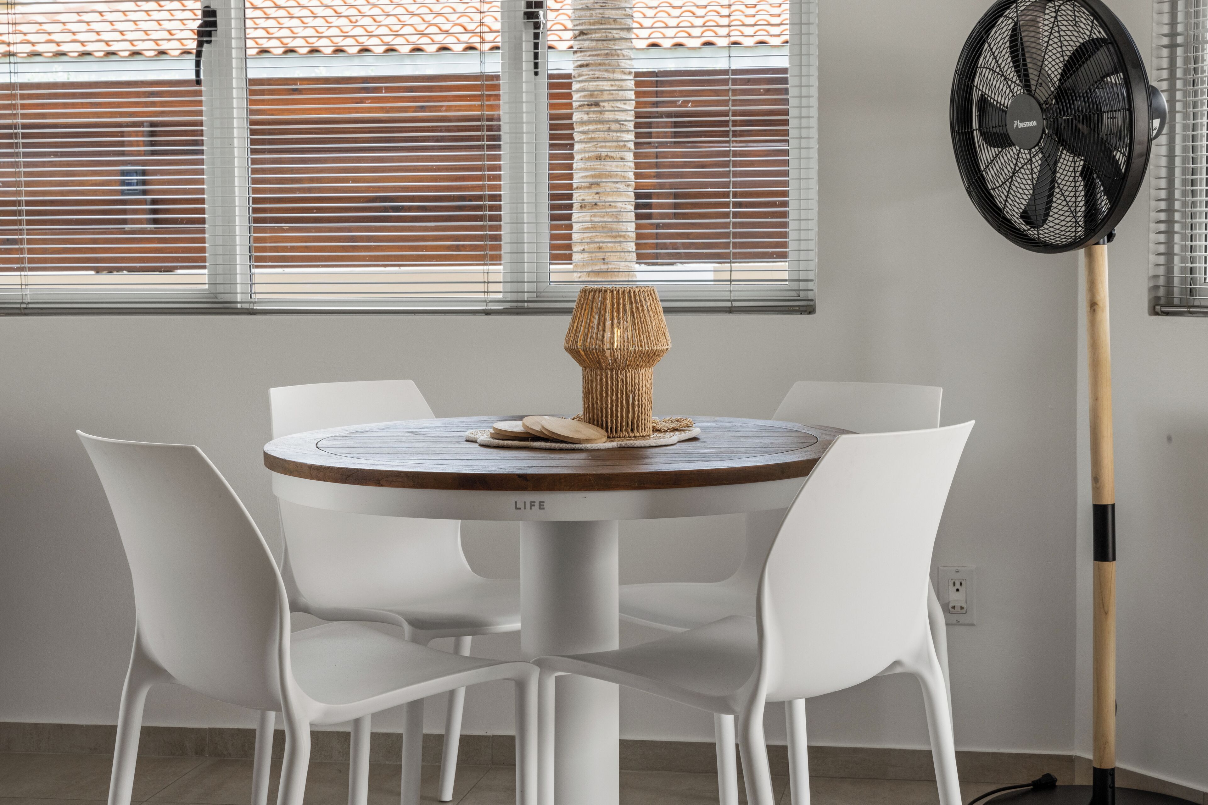 Familienvilla, 3 Schlafzimmer, eigener Pool | Speisen