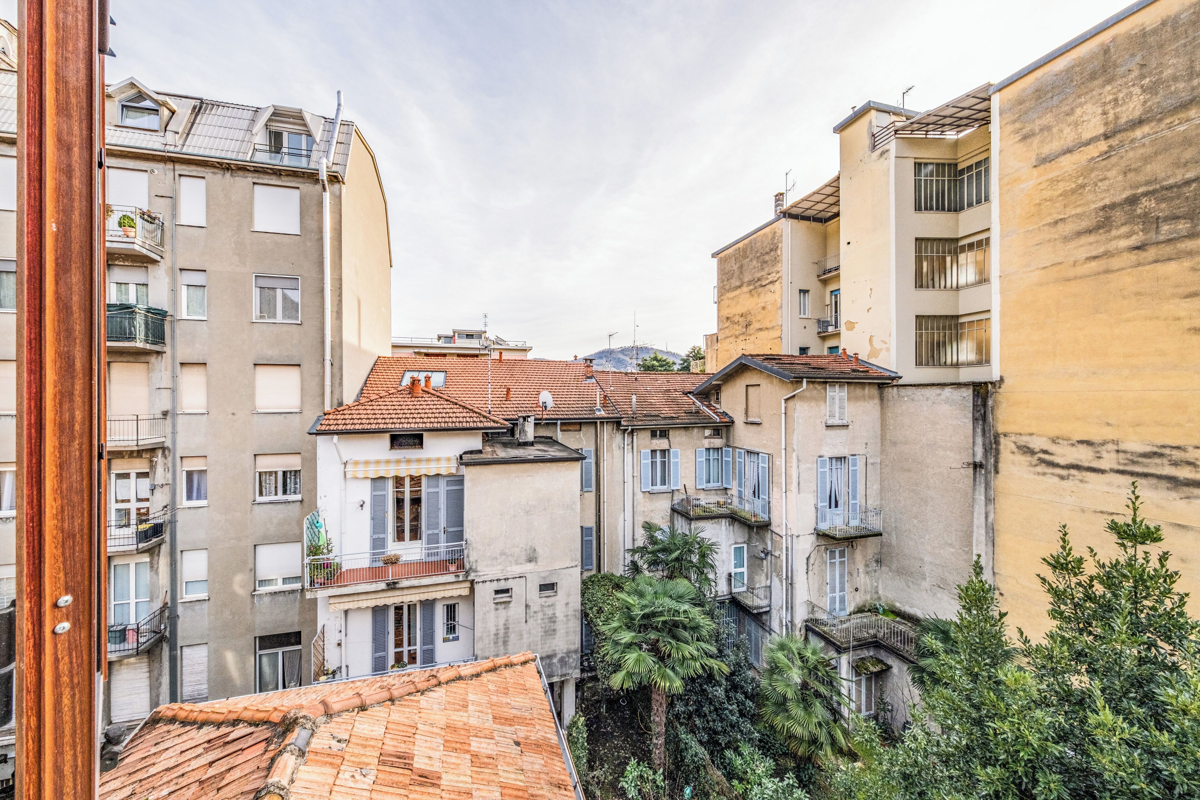 Apartment, Balkon, Blick auf den Innenhof | Aussenbereich