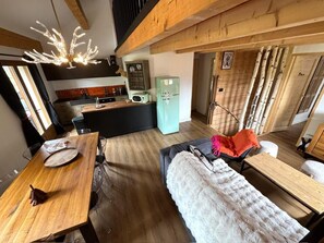 Interior - Bright family apartment with magnificent views (Le Monêtier-les-Bains)