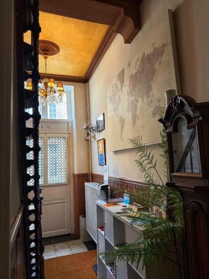 Interior - Clemanbruges (Bruges)