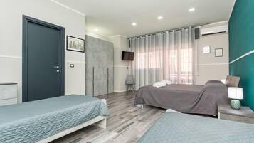 1 chambre, fer et planche Ă repasser, Wi-Fi, draps fournis