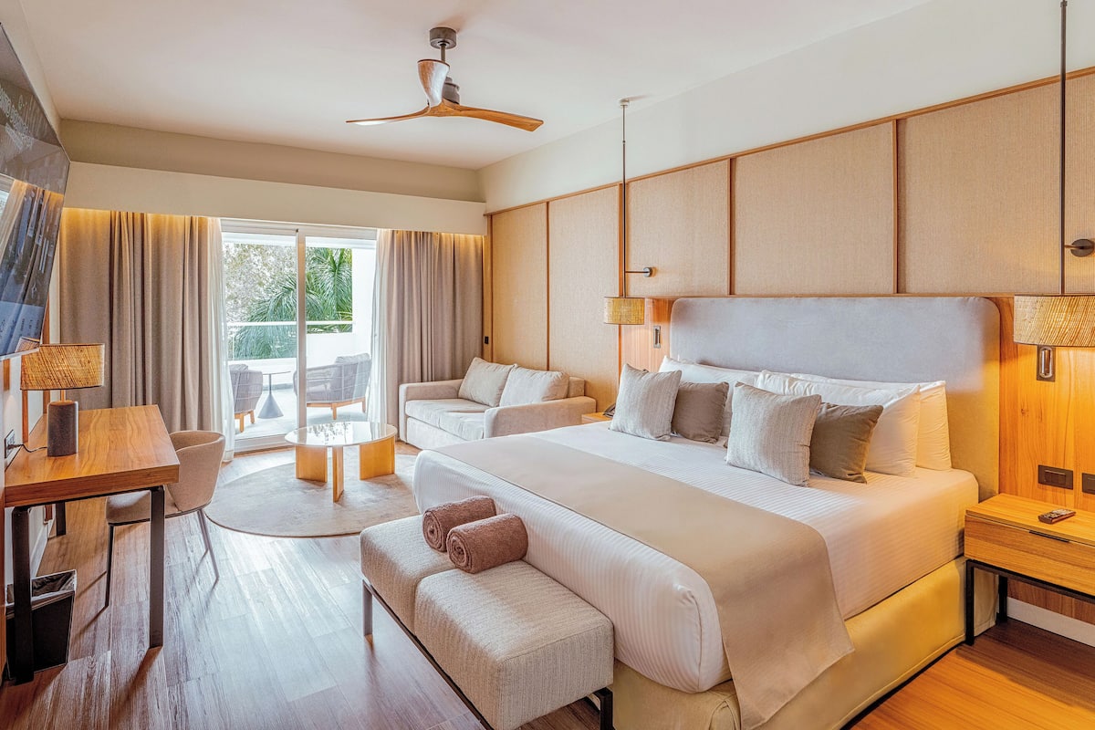 Departamento familiar, balcón, vista a la bahía | Cortinas blackout, tabla de planchar con plancha y wifi gratis 