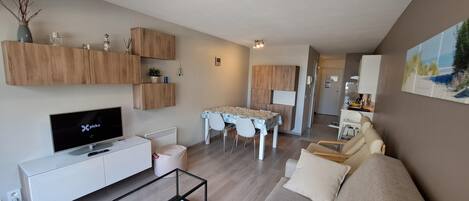 House | Living room