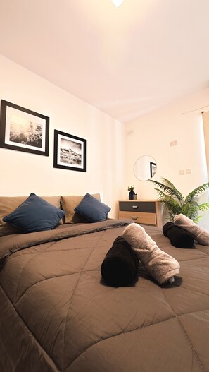 2 Schlafzimmer, Zimmersafe, Bügeleisen/Bügelbrett, kostenloses WLAN