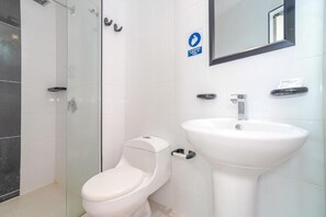 Free toiletries, towels, soap, shampoo - Hotel Yubarta (Buenaventura)