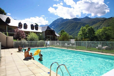 Séjour alpin au bord du Lac | Accès piscine