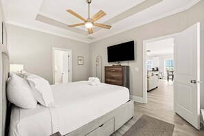 4 Schlafzimmer, Bügeleisen/Bügelbrett, WLAN, Bettwäsche