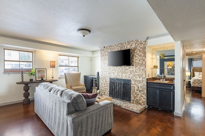 Austin Apartments by Andes STR