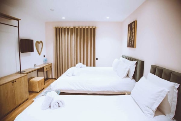 Hotel Triart Korce - Korçë