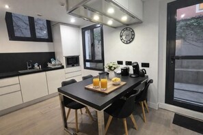 Dining room - Rooms Centro de Madrid (Madrid)