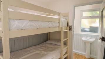 2 habitaciones, wifi gratis y decoración personalizada