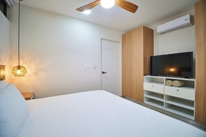 1 chambre, fer et planche à repasser, Wi-Fi, literie fournie