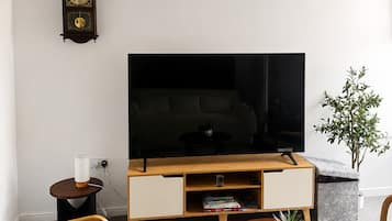 Smart TV, books