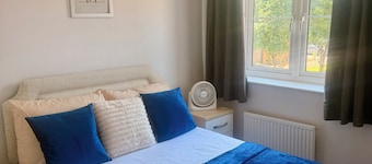 Relaxing Modern Stay for Families and Groups