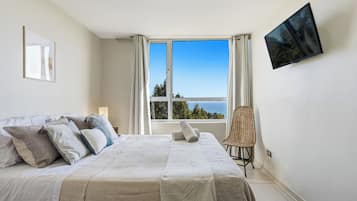 3 bedrooms, WiFi (free)