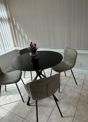 Dining - Cozy Bolton Home with Terrace (Greater Manchester)