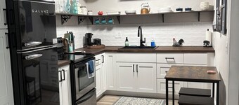 Charming 1-bedroom studio in enjoyable Florida State University Tallahassee