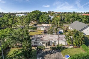 Exterior - Naples Palm Pad (Naples)