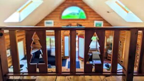 Interior - Handcrafted Vermont Chalet • Walk to Lake • Fire Pit • Private Deck • AC (Warren)