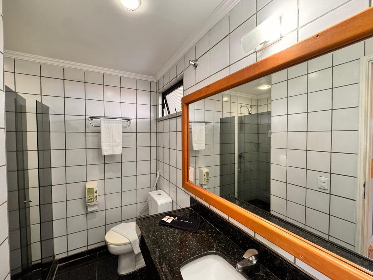 Triple Room | Bathroom | Toilet paper