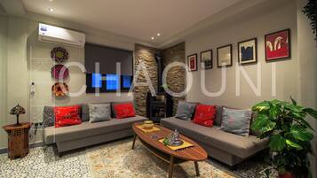 Comfort Apartment | Living area