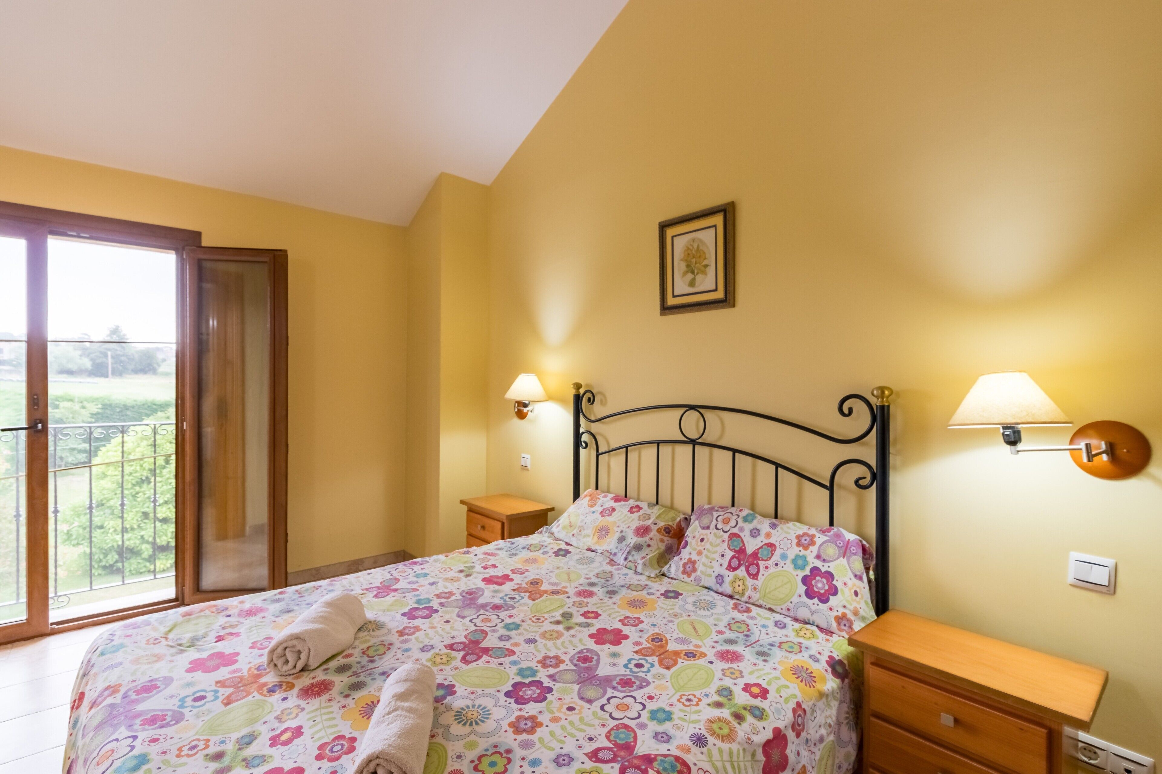 3 quartos, ferros/tábuas de passar roupa, Wi-Fi, roupa de cama
